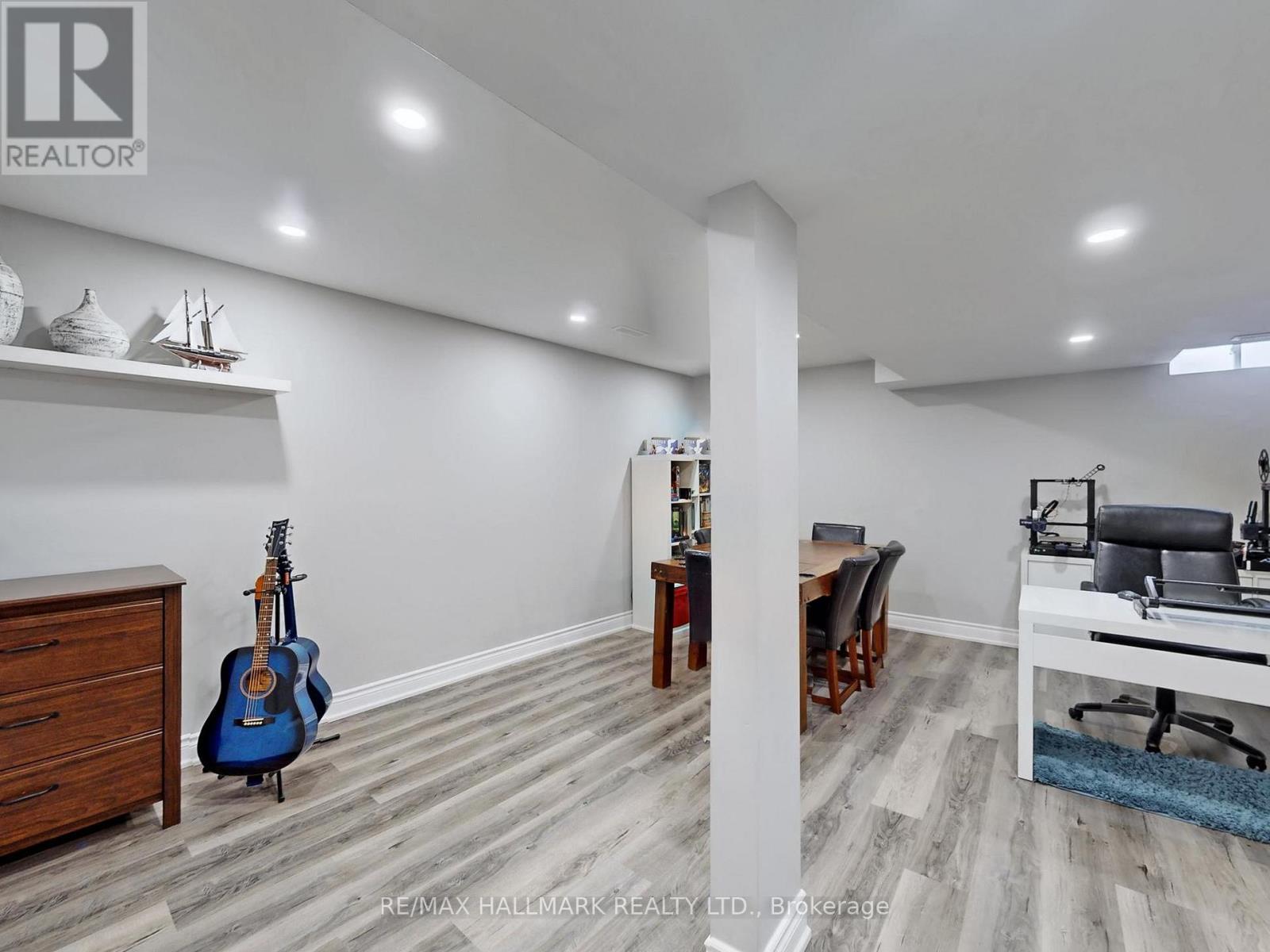 62 Crittenden Drive, Georgina, Ontario  L4P 4E3 - Photo 37 - N12837626