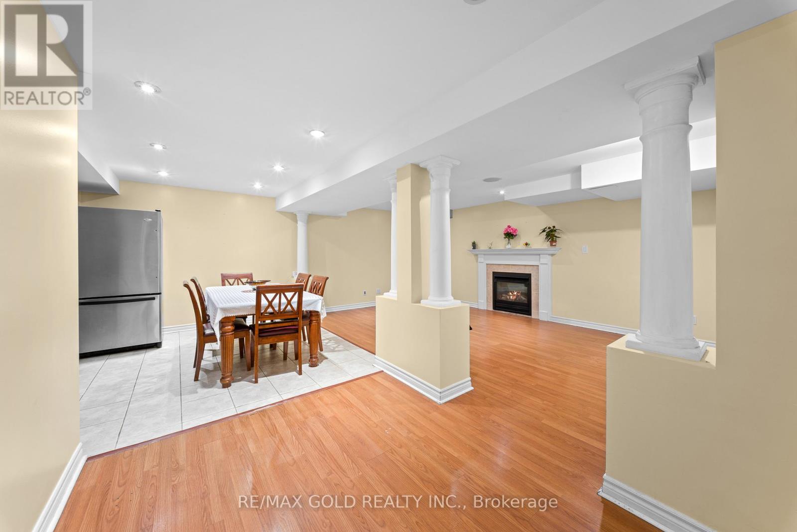 186 Mountainberry Road, Brampton, Ontario  L6R 2L2 - Photo 38 - W12837520