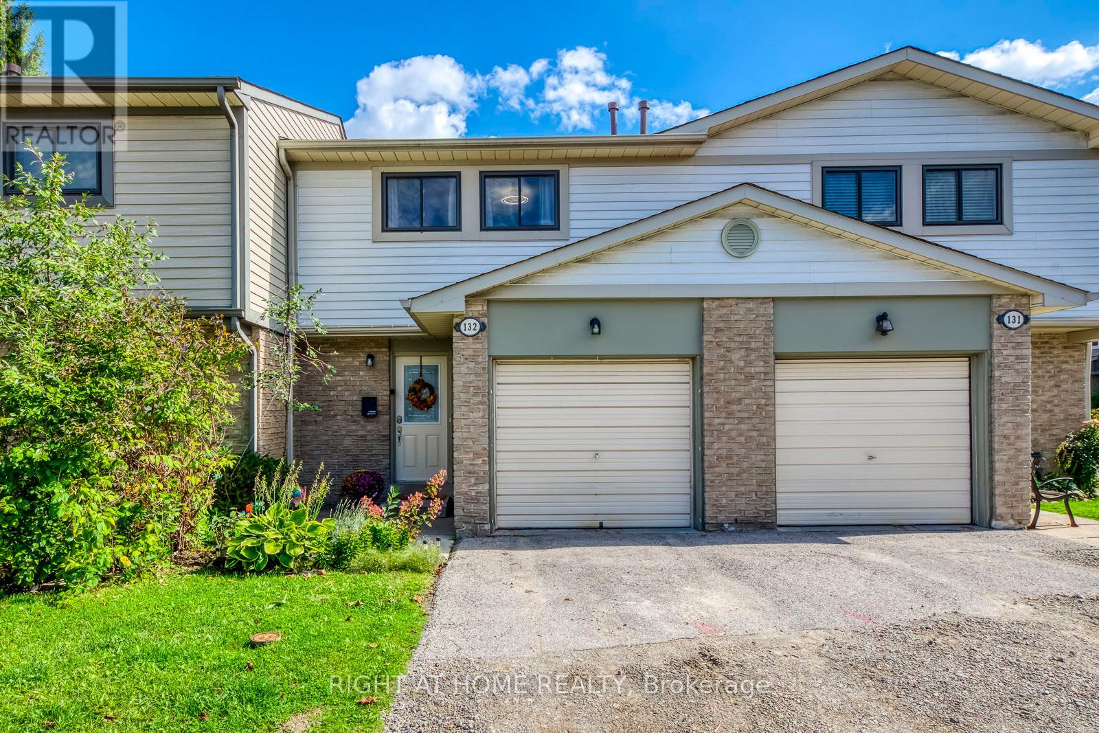 132 ASHTON CRESCENT, Brampton, Ontario