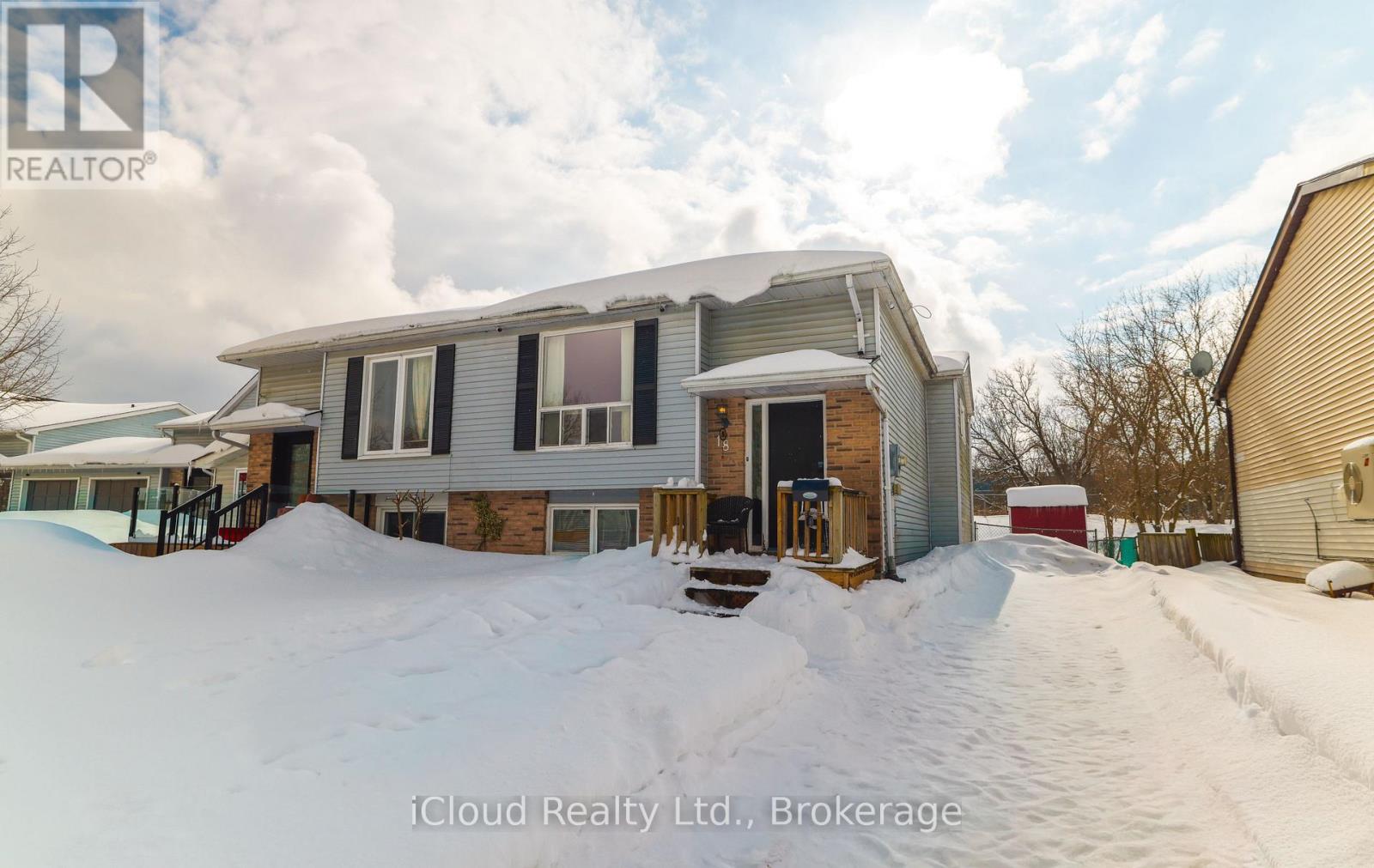 18 QUARRY DRIVE, Orangeville, Ontario