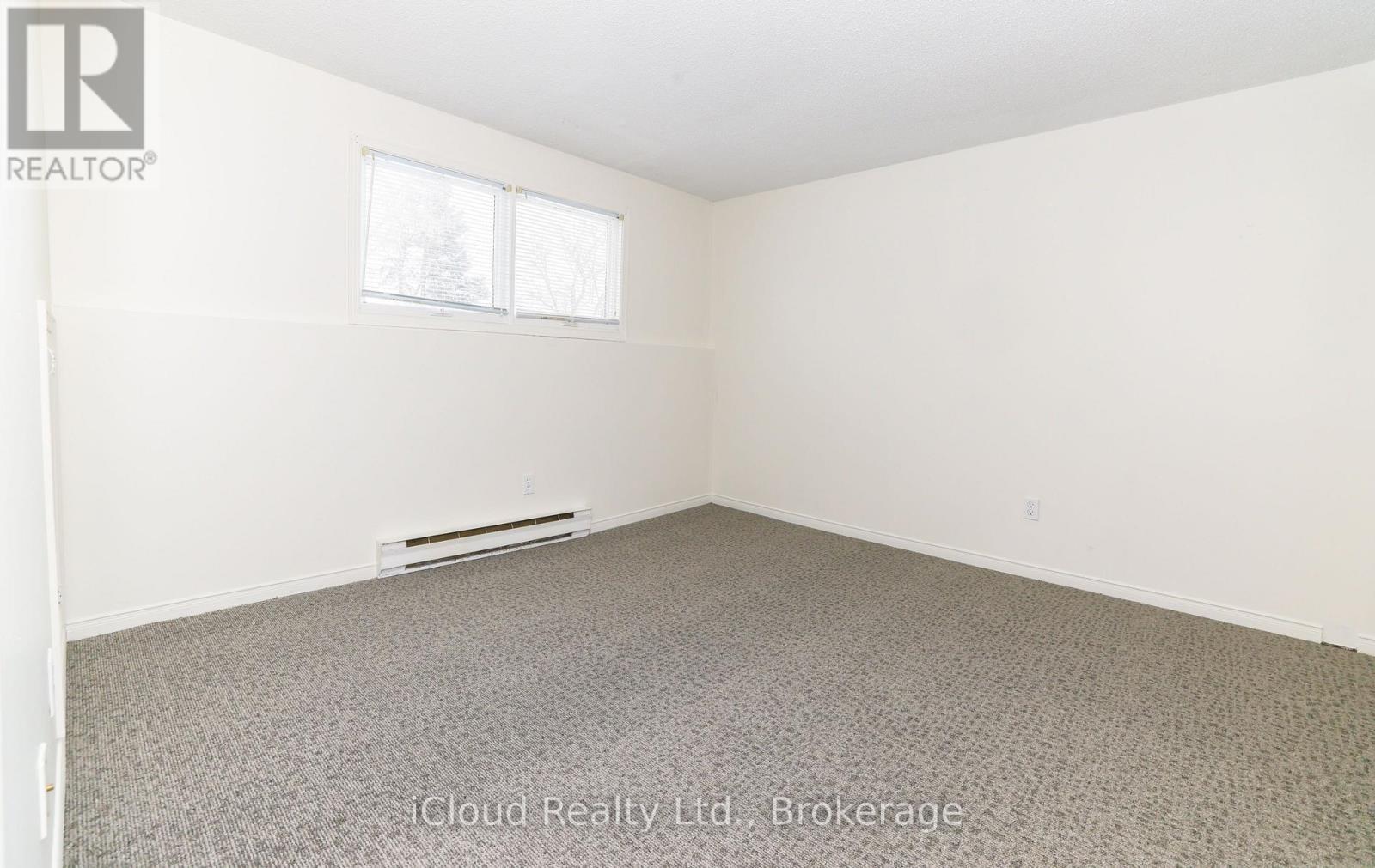 18 Quarry Drive, Orangeville, Ontario  L9W 3S6 - Photo 18 - W12837594