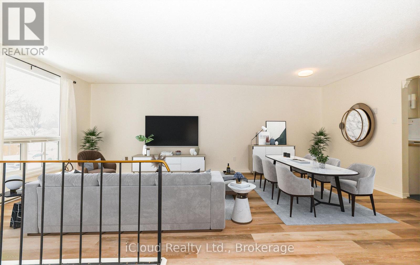 18 Quarry Drive, Orangeville, Ontario  L9W 3S6 - Photo 4 - W12837594