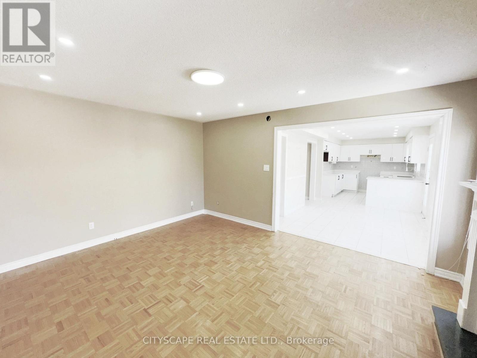 127 Barleyfield Road, Brampton, Ontario  L6R 2J4 - Photo 18 - W12837596