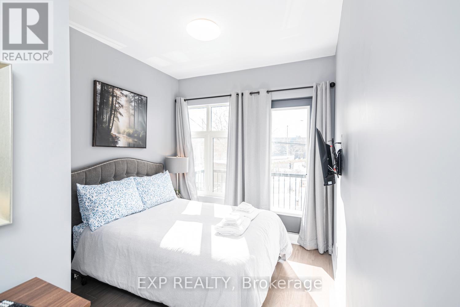 1 - 5850 Ferry Street, Niagara Falls (Dorchester), Ontario  L2G 1S9 - Photo 13 - X12837580