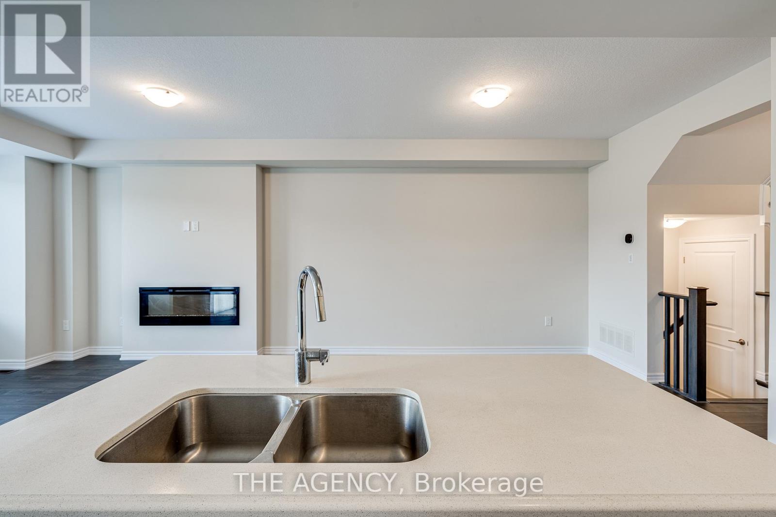 47 Hibiscus Lane, Hamilton, Ontario  L8K 0A4 - Photo 22 - X12837592