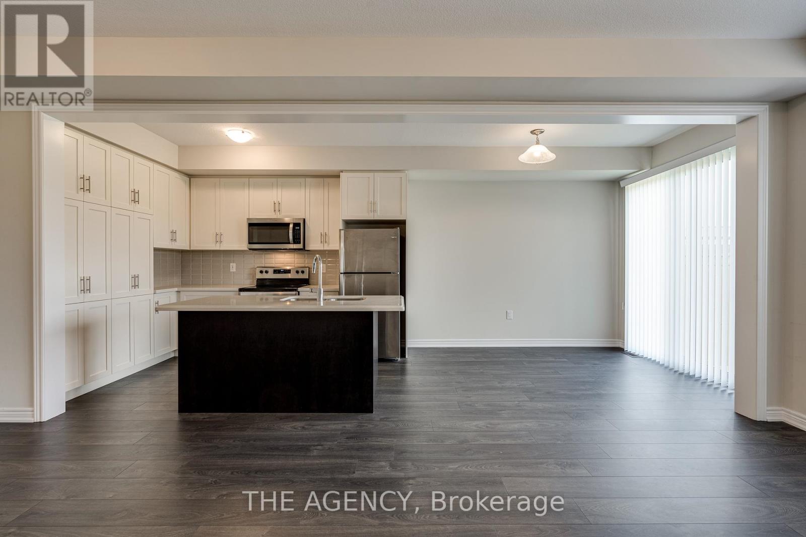 47 Hibiscus Lane, Hamilton, Ontario  L8K 0A4 - Photo 9 - X12837592