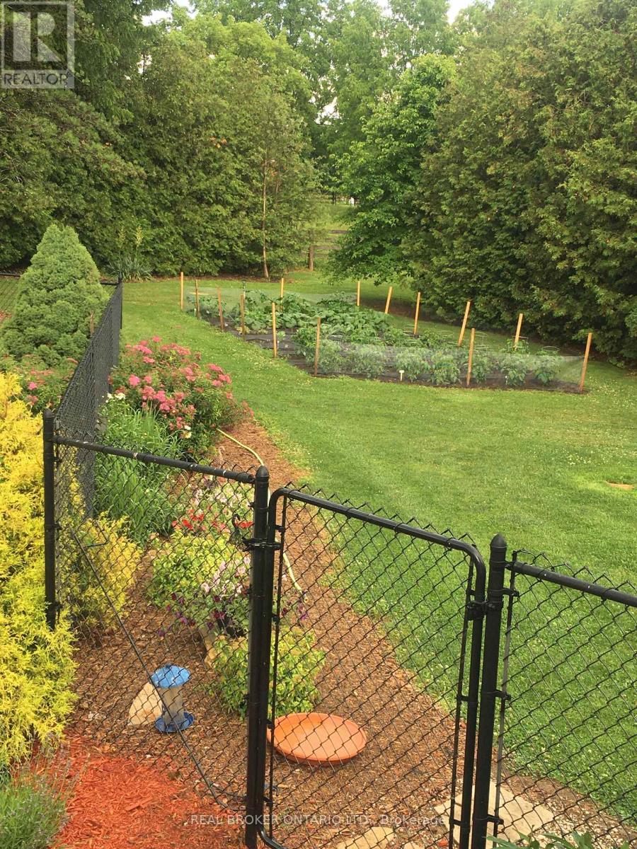 2952 Powerline Road W, Hamilton, Ontario  L0R 1T0 - Photo 43 - X12837602