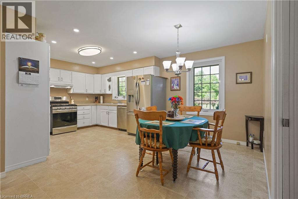 386 Radical Road, Port Dover, Ontario  N4Y 4K2 - Photo 13 - 40808956