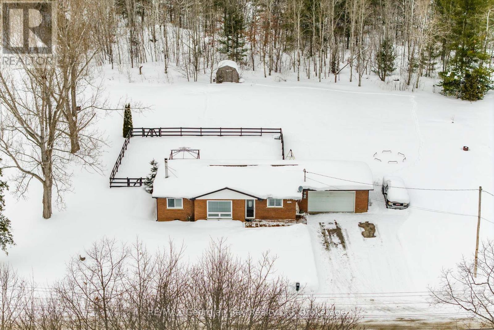 382 Rope Boulevard, Tay, Ontario L0K 2C0 - Photo 2 - S12837734