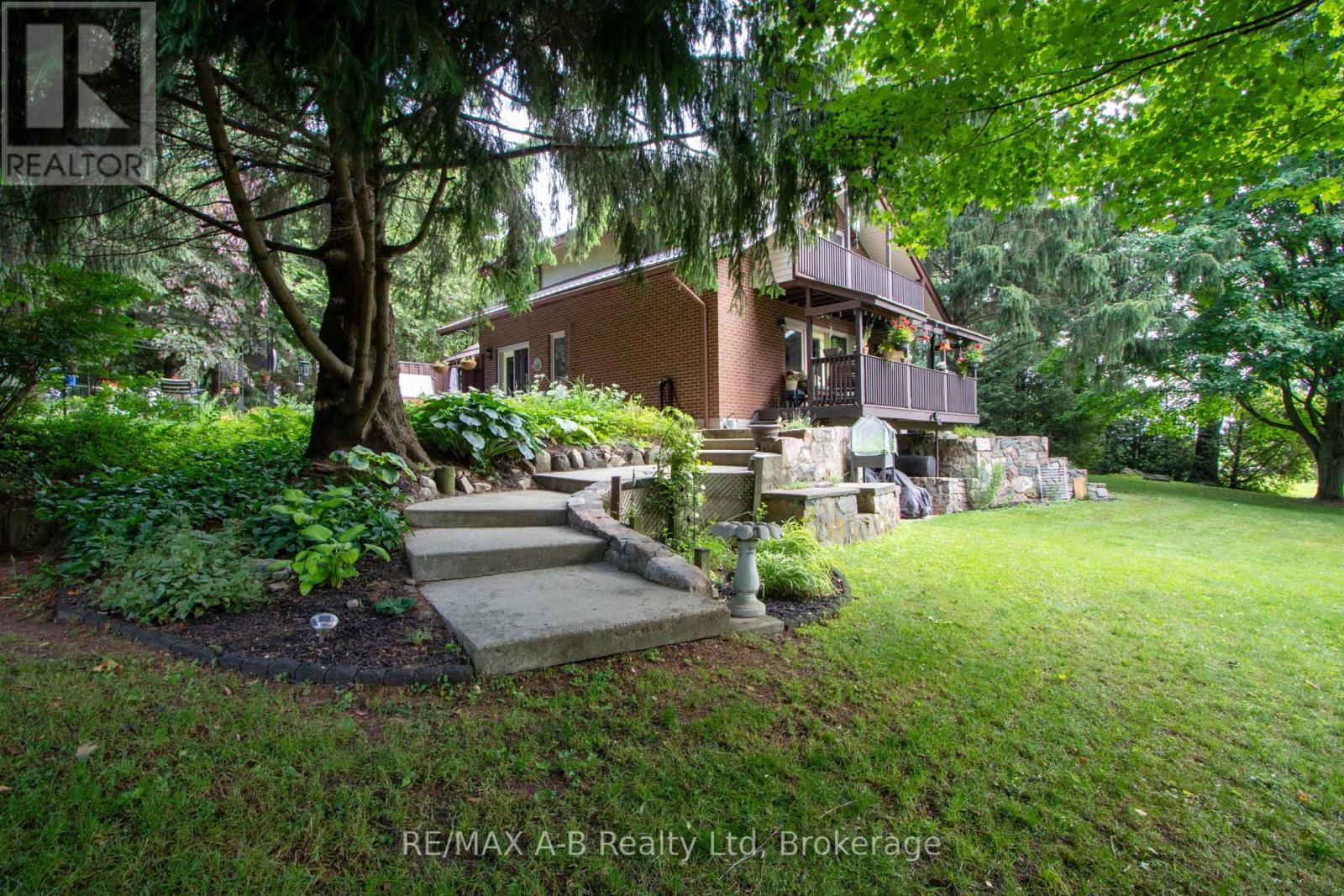 923382 Road 92, Zorra, Ontario  N0M 2G0 - Photo 6 - X12837720