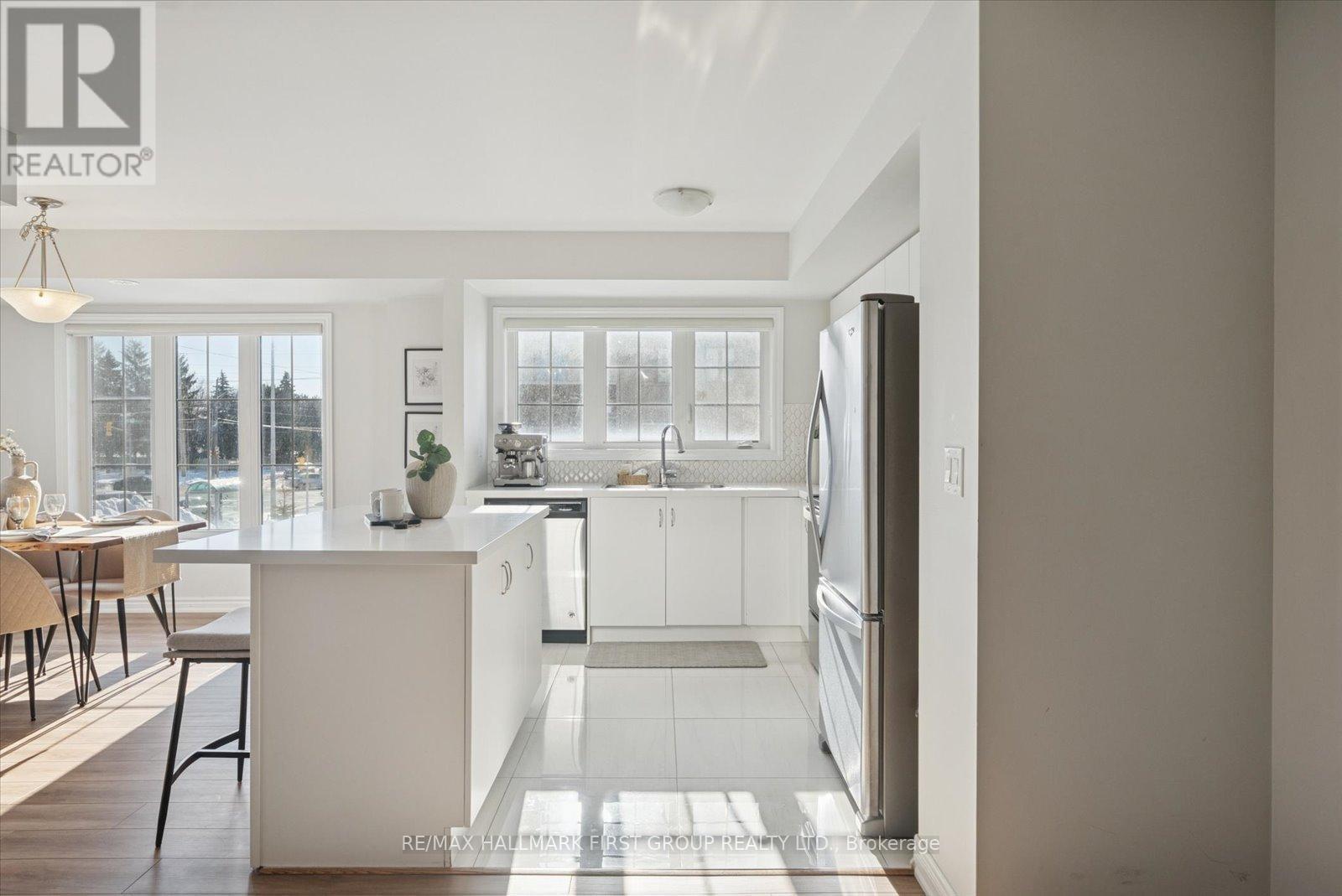 40 Porcelain Way, Whitby, Ontario L1R 0R6 - Photo 10 - E12837662