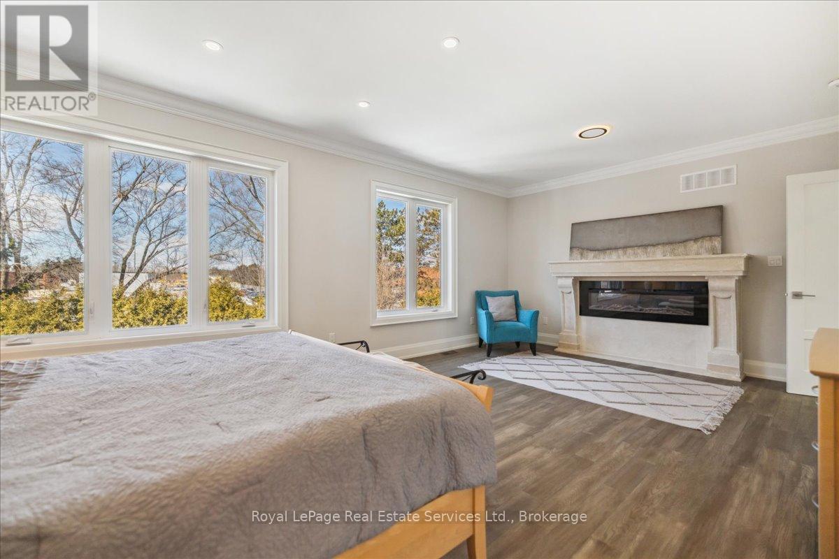 1211 Pinegrove Road, Oakville, Ontario  L6L 2W8 - Photo 18 - W12818918