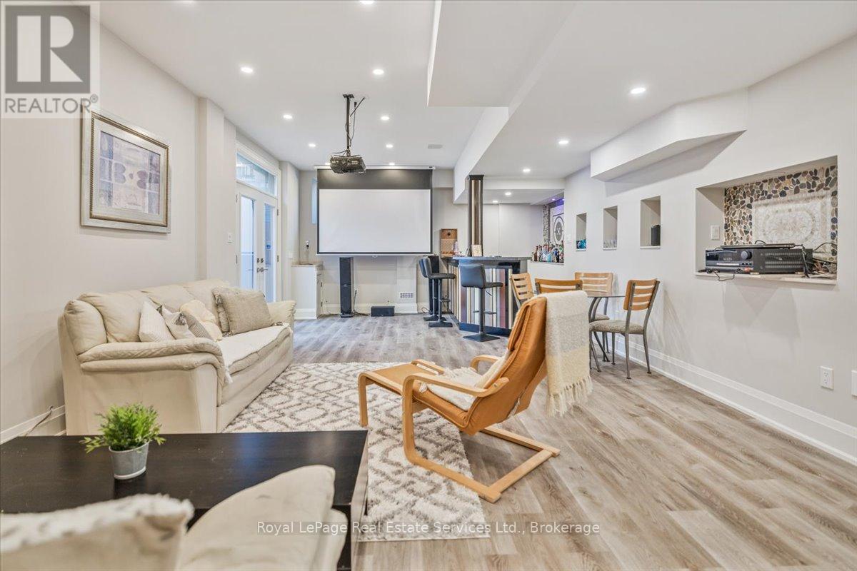 1211 Pinegrove Road, Oakville, Ontario  L6L 2W8 - Photo 30 - W12818918