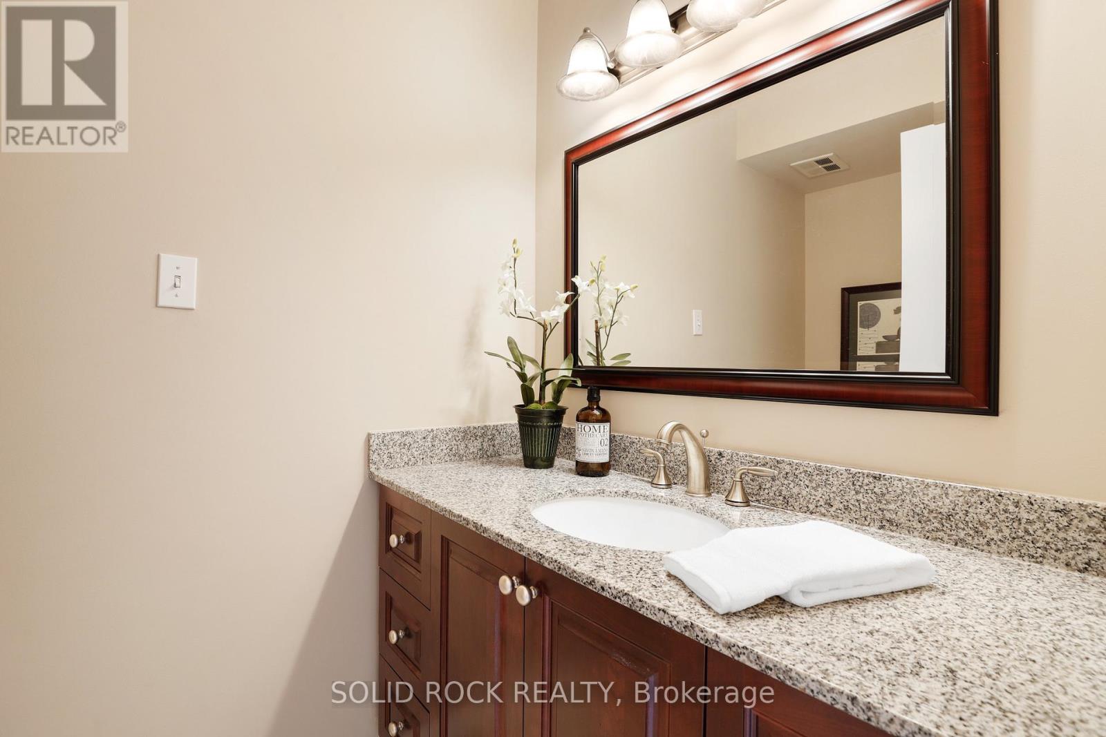 26 Paula Crescent, Ottawa, Ontario  K2H 9A4 - Photo 16 - X12837680