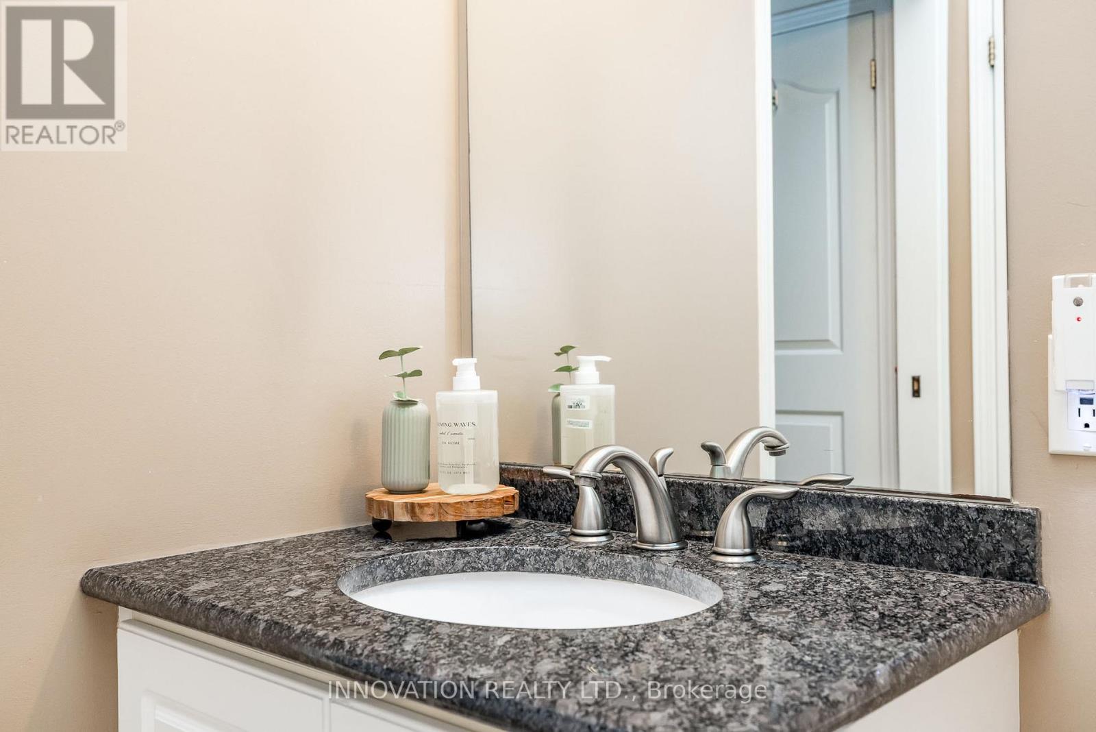 25 Kyle Avenue, Ottawa, Ontario  K2S 1G9 - Photo 36 - X12837684