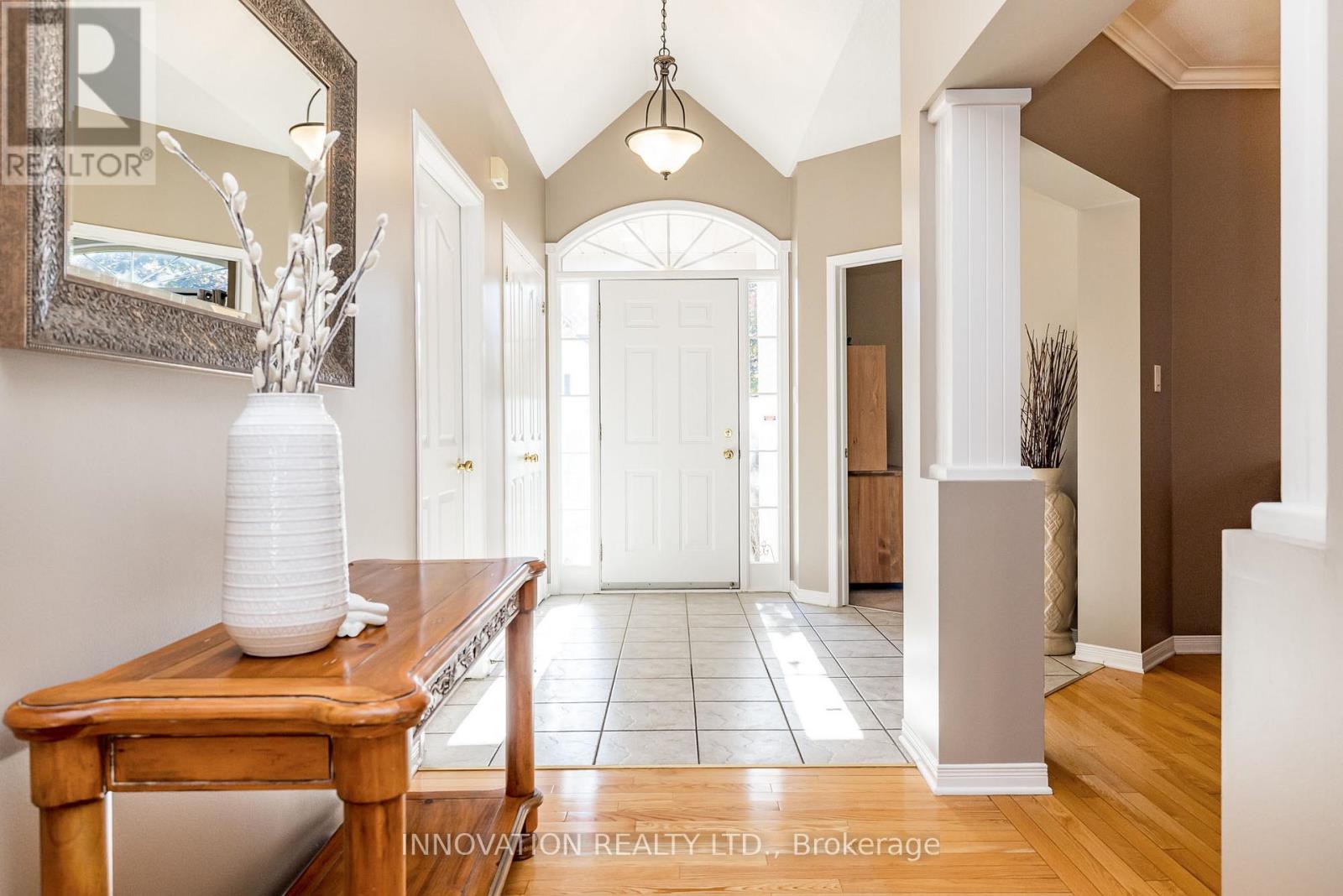 25 Kyle Avenue, Ottawa, Ontario  K2S 1G9 - Photo 4 - X12837684