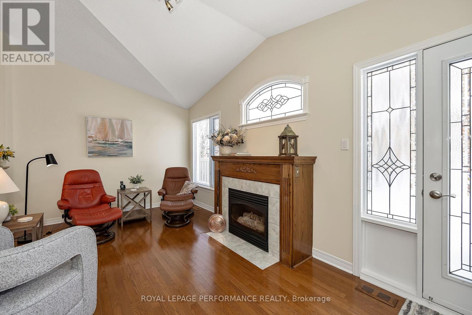 49 Peregrine Crescent, Ottawa, Ontario  K2M 2T2 - Photo 11 - X12837704