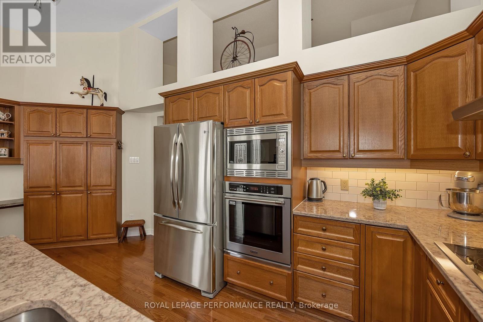 49 Peregrine Crescent, Ottawa, Ontario  K2M 2T2 - Photo 9 - X12837704