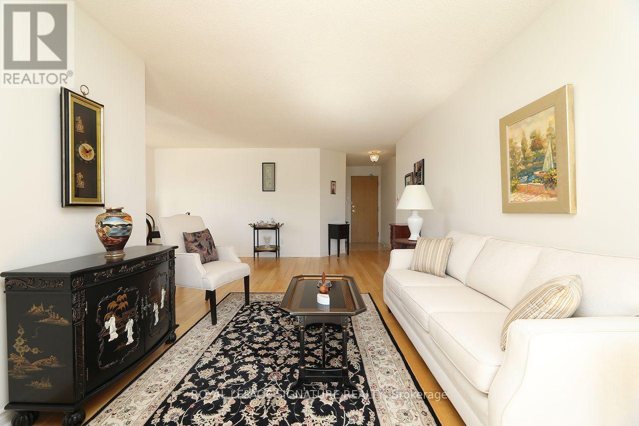 1110 - 1101 Steeles Avenue W, Toronto, Ontario  M2R 3W5 - Photo 6 - C12837668