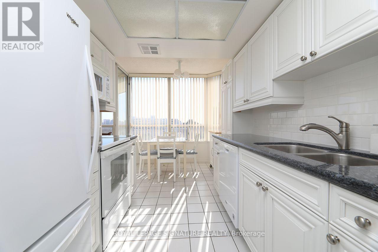 1110 - 1101 Steeles Avenue W, Toronto, Ontario  M2R 3W5 - Photo 8 - C12837668