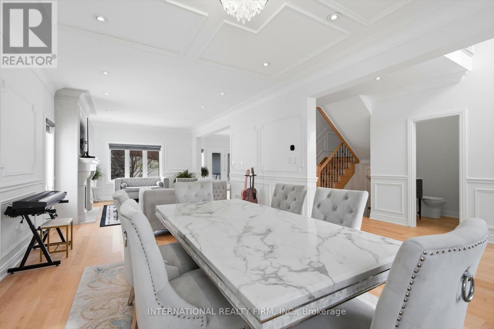 130 Andrews Drive, Bradford West Gwillimbury (Bond Head), Ontario  L0G 1A0 - Photo 8 - N12837738