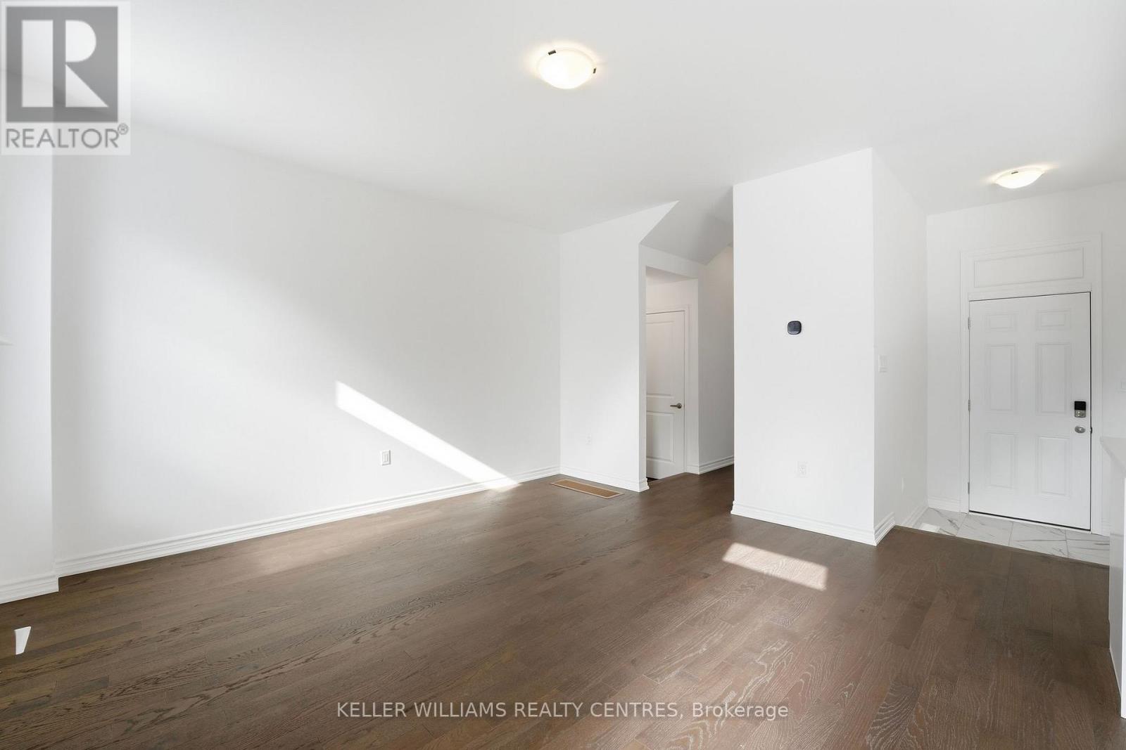 45 Mcbride Trail, Barrie, Ontario  L9J 0Y8 - Photo 10 - S12837676