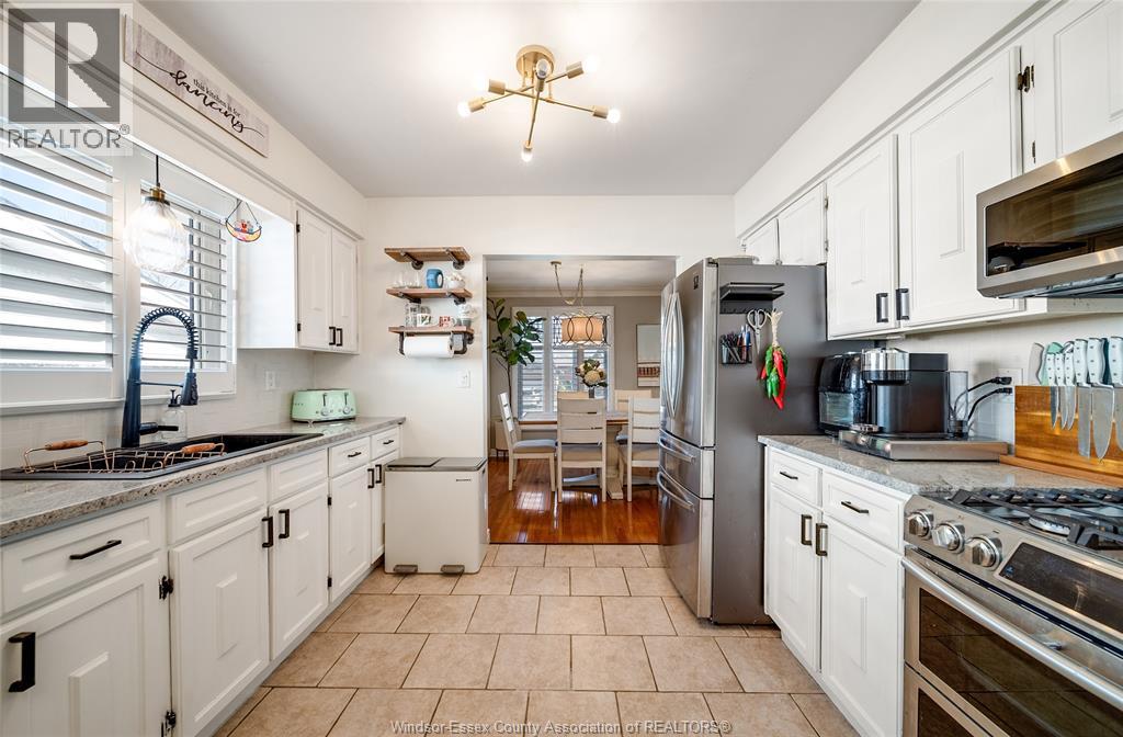 2915 Buttery Court, Windsor, Ontario  N9E 3W5 - Photo 18 - 26004099