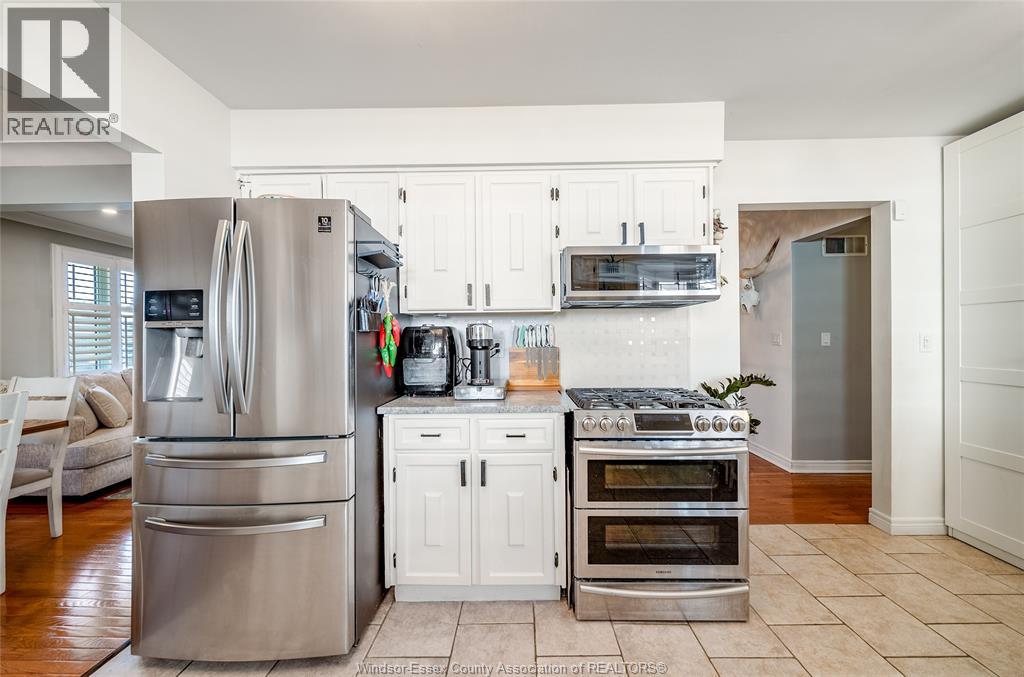 2915 Buttery Court, Windsor, Ontario  N9E 3W5 - Photo 19 - 26004099