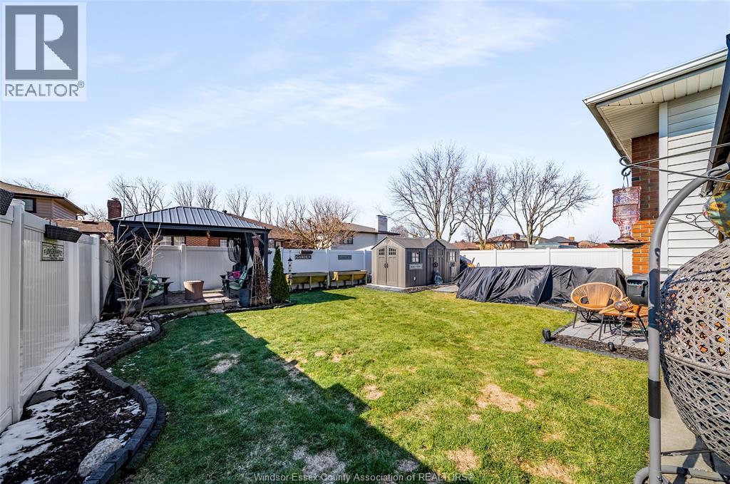 2915 Buttery Court, Windsor, Ontario  N9E 3W5 - Photo 45 - 26004099
