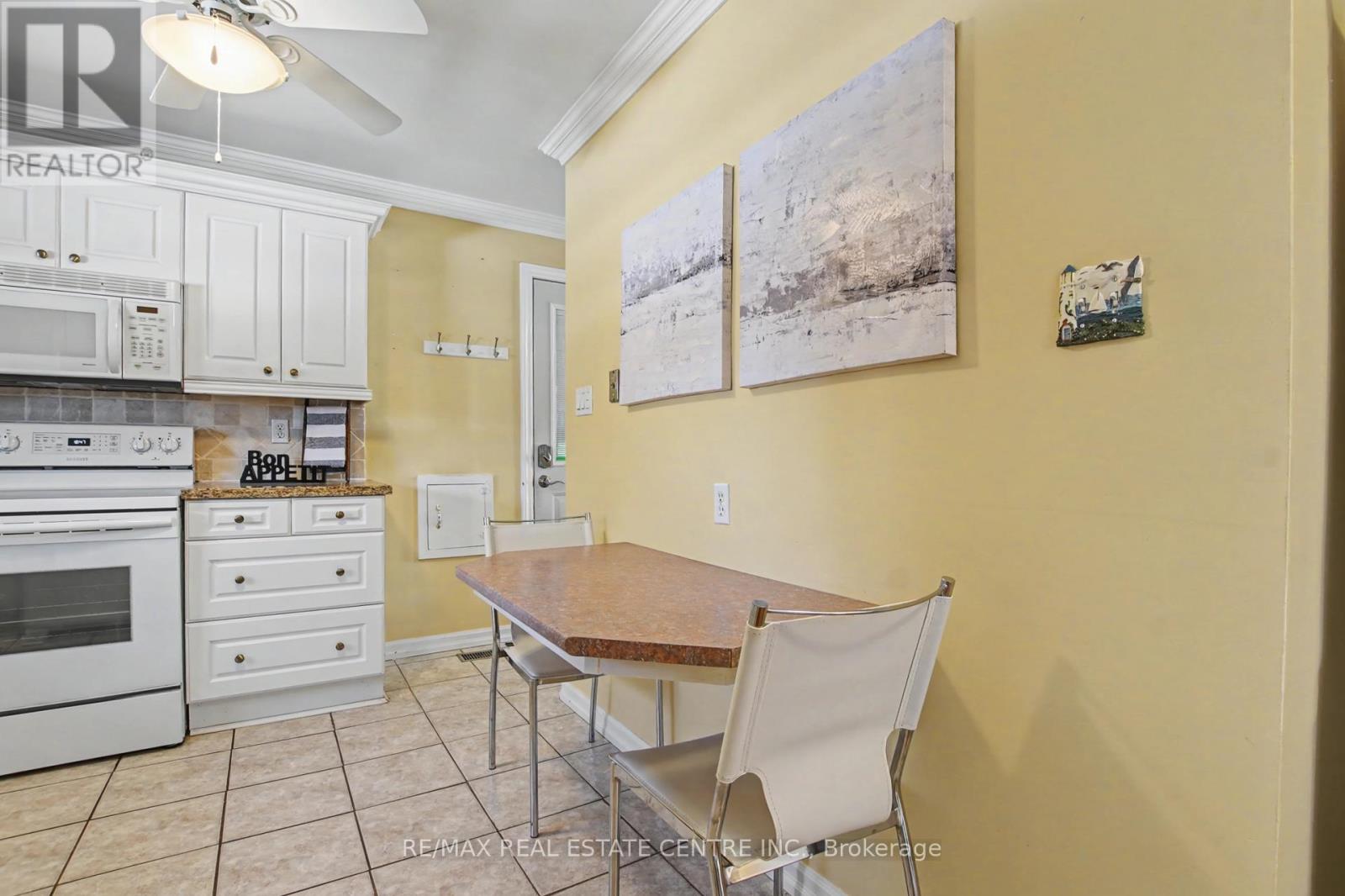 112 Anne Boulevard, Milton, Ontario  L9T 1A3 - Photo 11 - W12837652