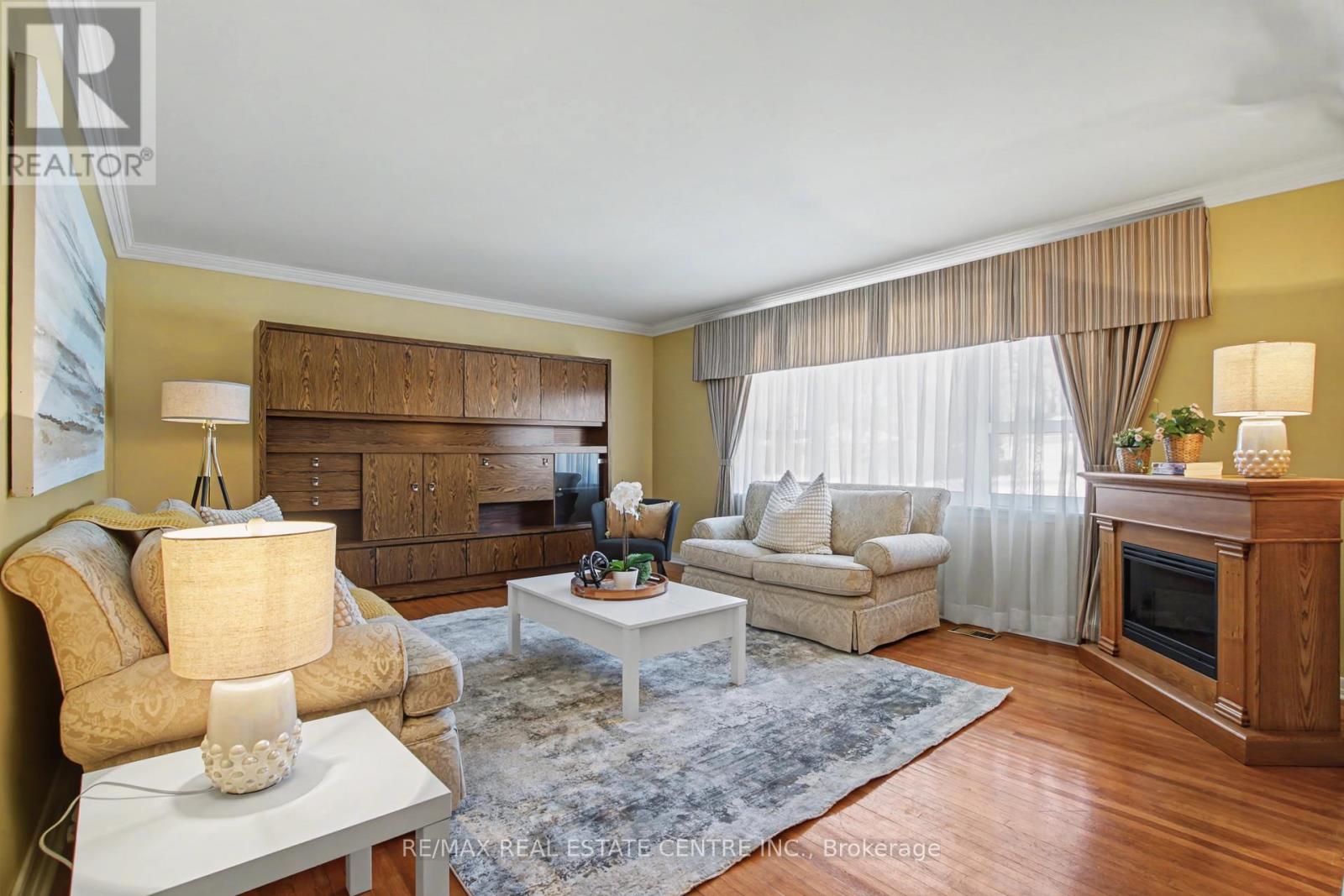 112 Anne Boulevard, Milton, Ontario  L9T 1A3 - Photo 9 - W12837652