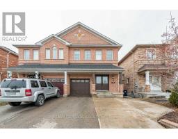 12 SAM FRUSTAGLIO DRIVE, Toronto, Ontario