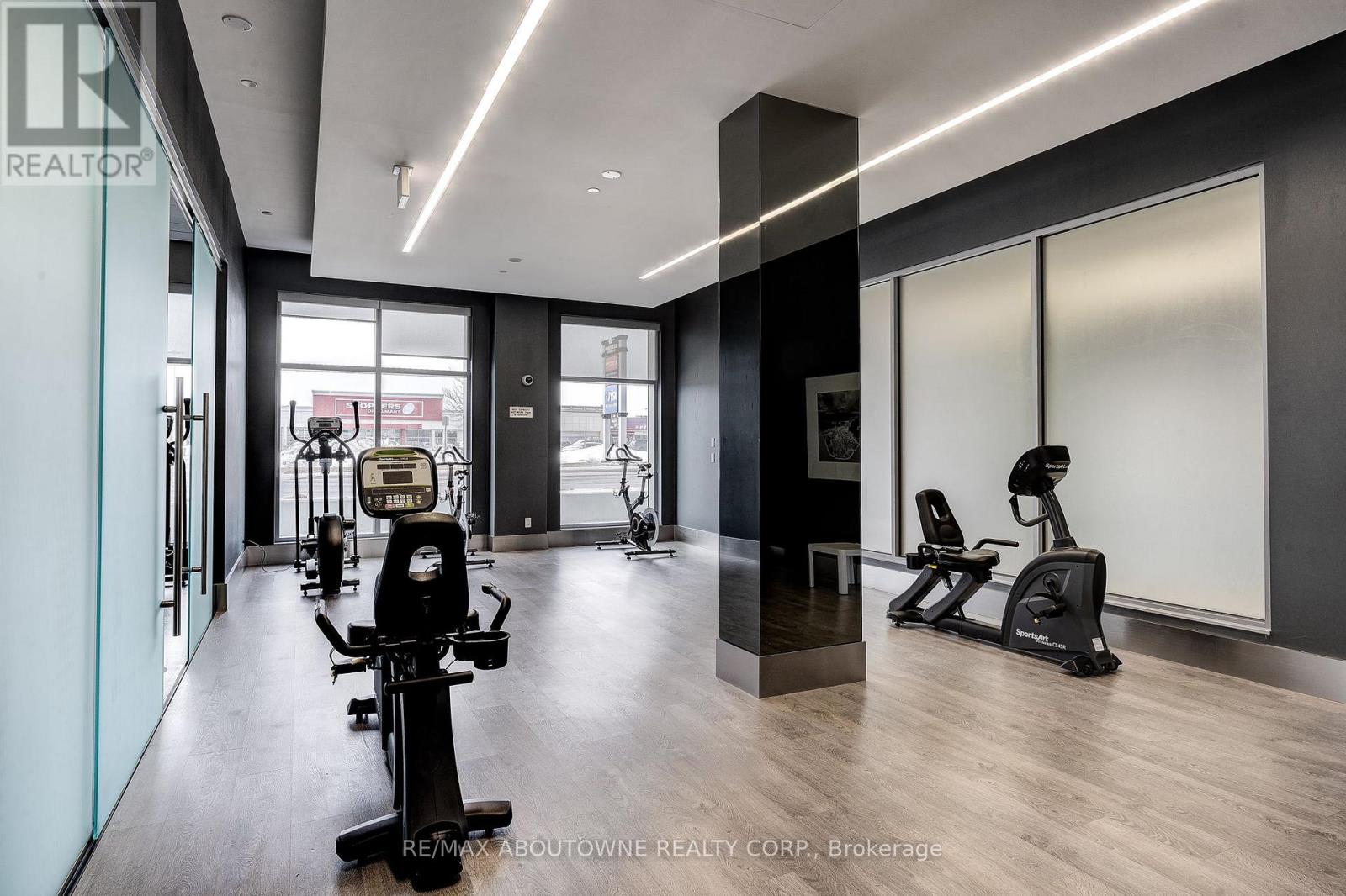 Ph04 - 65 Speers Road, Oakville, Ontario  L6K 0J1 - Photo 24 - W12837706