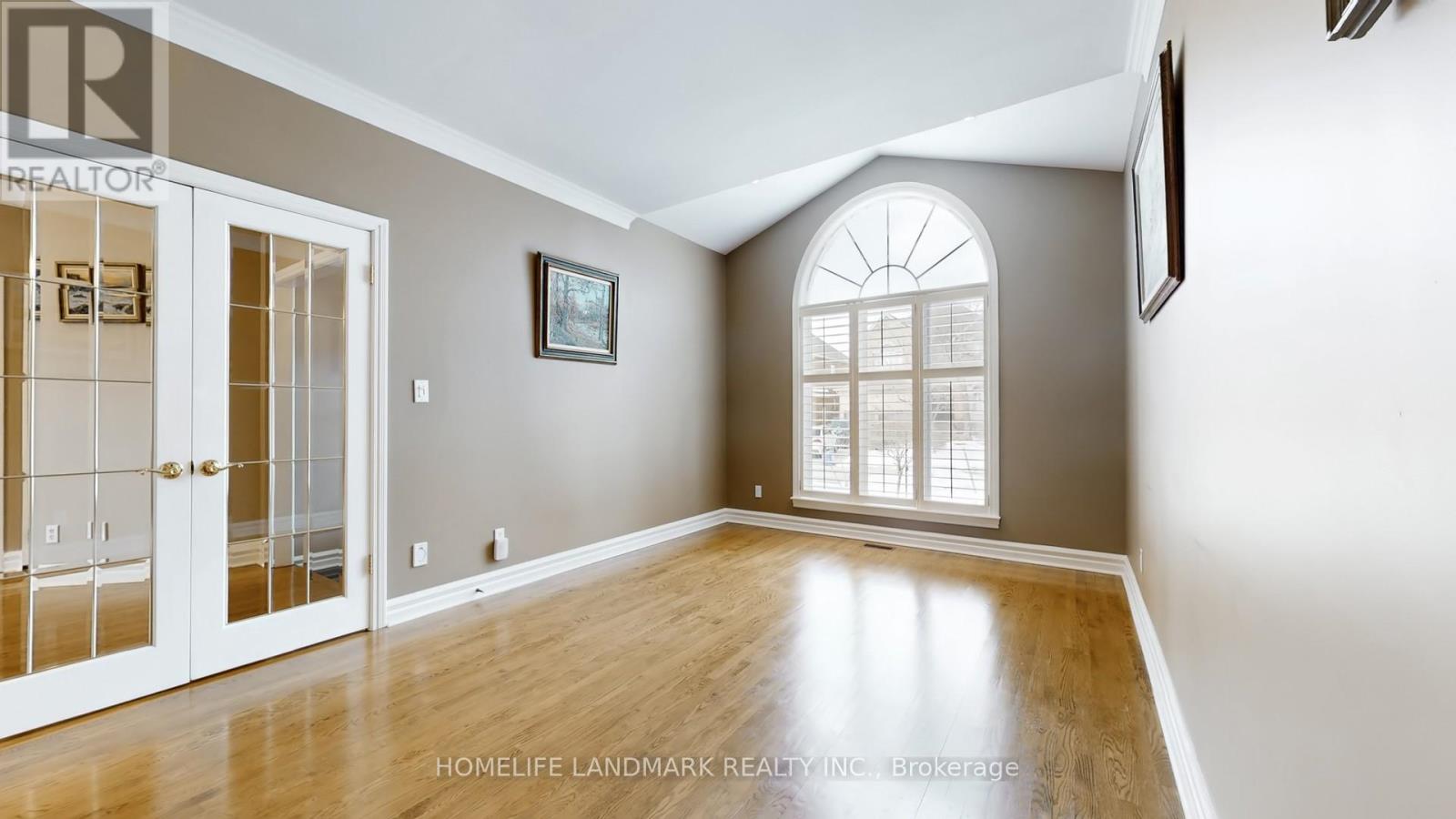 2108 Arbourview Drive, Oakville, Ontario  L6M 3P3 - Photo 5 - W12837730