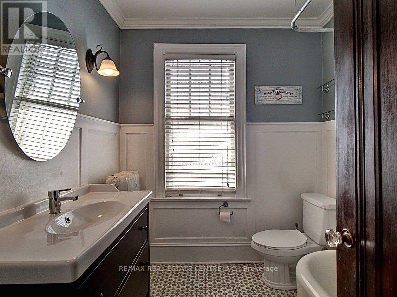 164 Rymal Road E, Hamilton, Ontario  L9B 1C2 - Photo 7 - X12837660