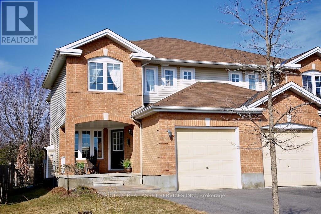 37 STEEL STREET, Ottawa, Ontario