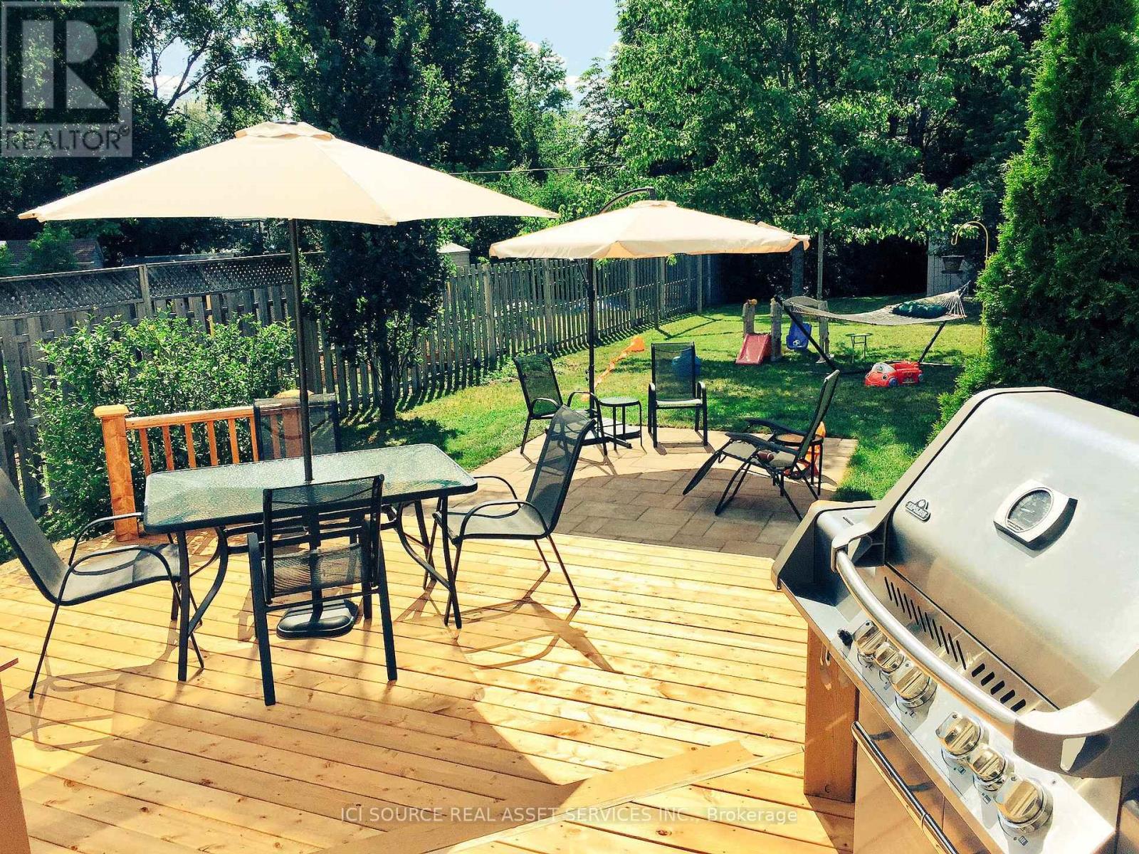 37 Steel Street, Ottawa, Ontario  K1J 8V4 - Photo 17 - X12837686