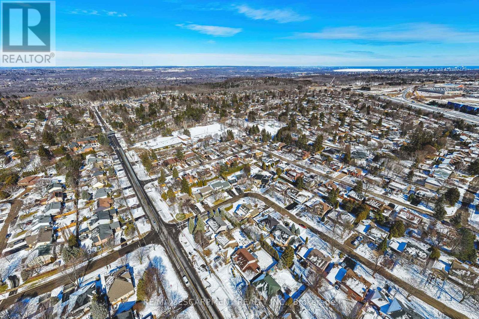 577 Tomahawk Crescent, Hamilton, Ontario  L9G 3T4 - Photo 42 - X12837700