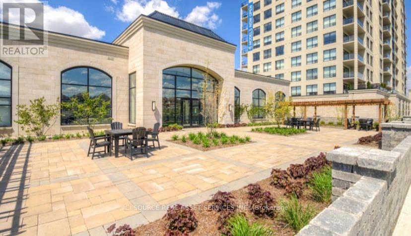 1204 - 260 VILLAGEWALK BOULEVARD