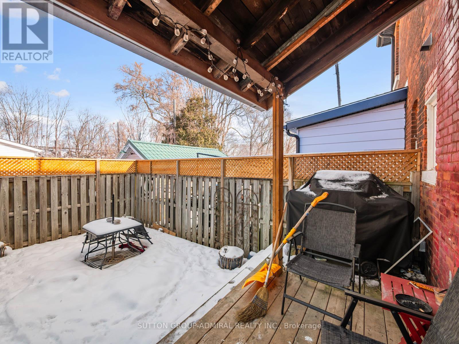 76 Grey Street, Brantford, Ontario  N3T 2T5 - Photo 14 - X12837722