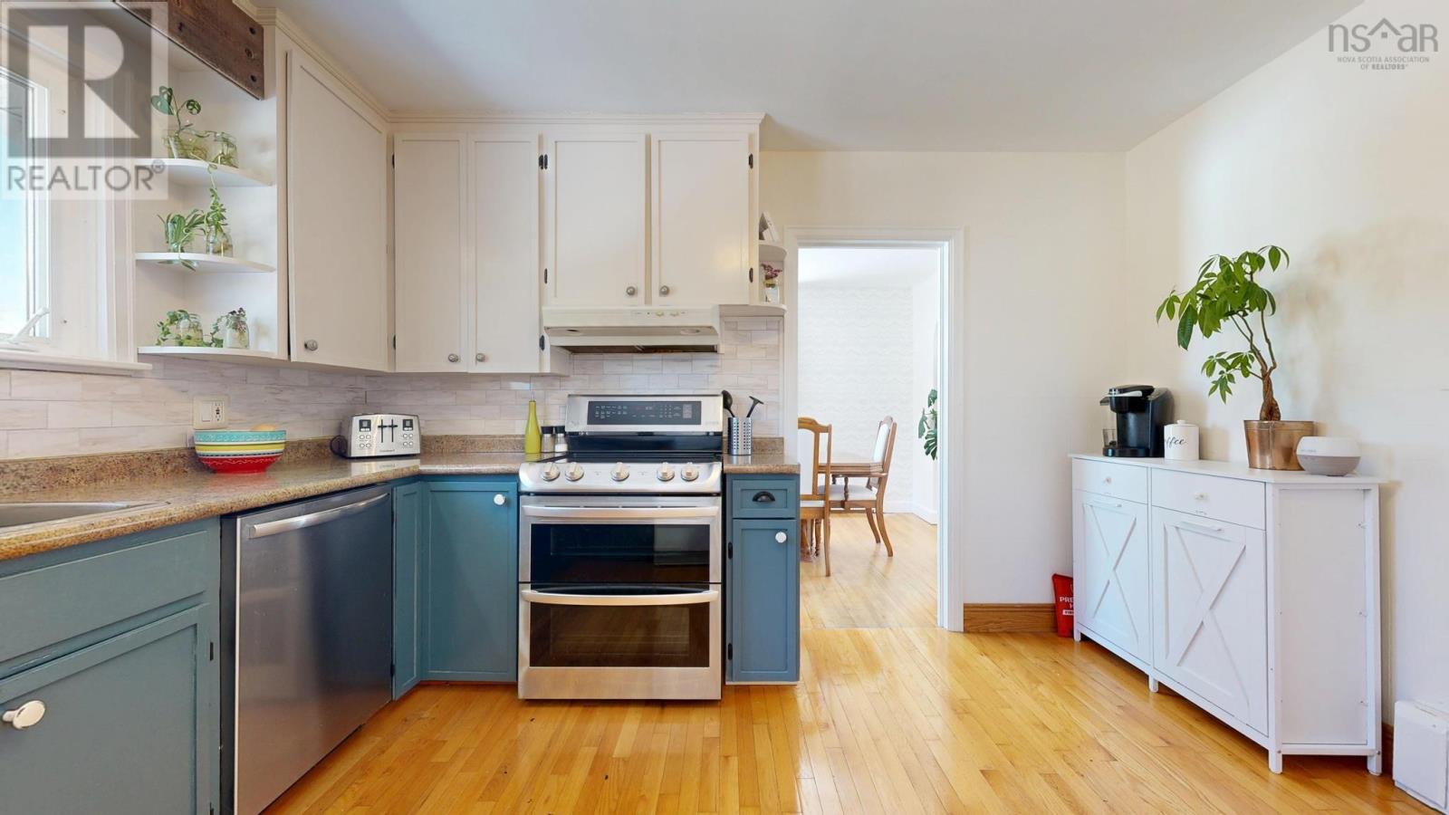 168 Broad Street, Lunenburg, Nova Scotia  B0J 2C0 - Photo 8 - 202603676