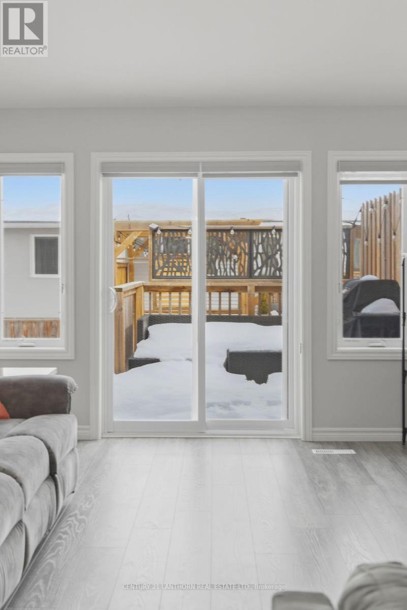 29 Sandhu Crescent, Belleville, Ontario  K8P 0G7 - Photo 20 - X12837792