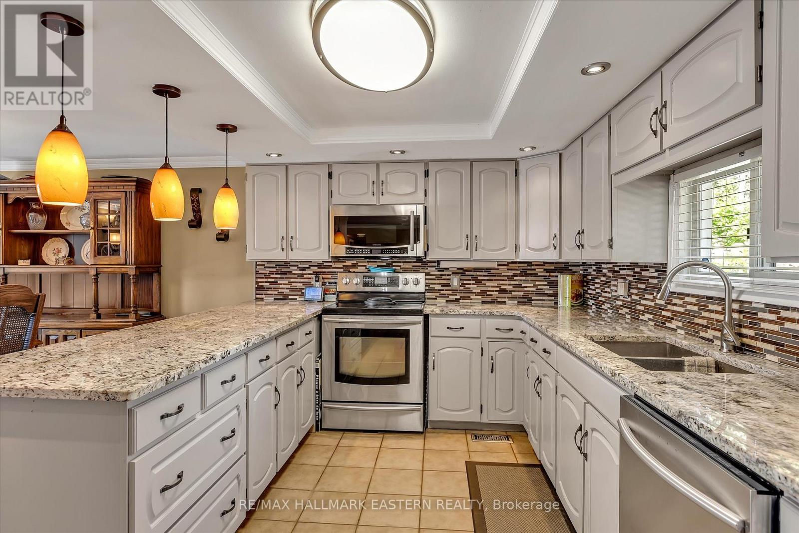 51 Darling Drive, Selwyn, Ontario  K0L 2W0 - Photo 11 - X12837798