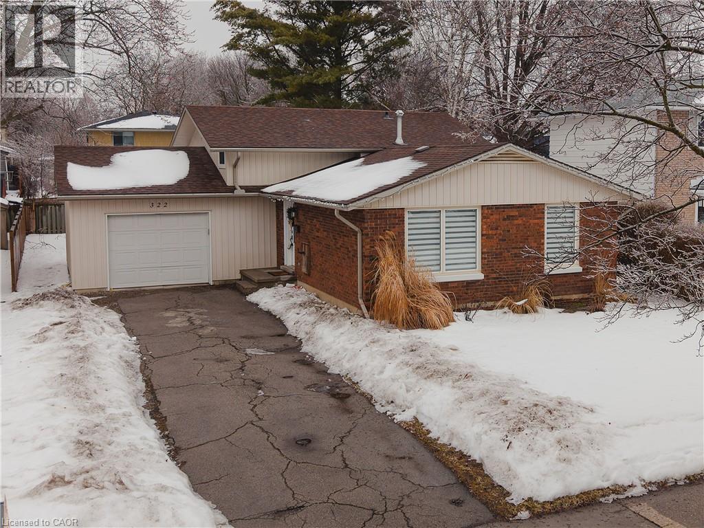 322 SANDOWNE Drive, Waterloo, Ontario