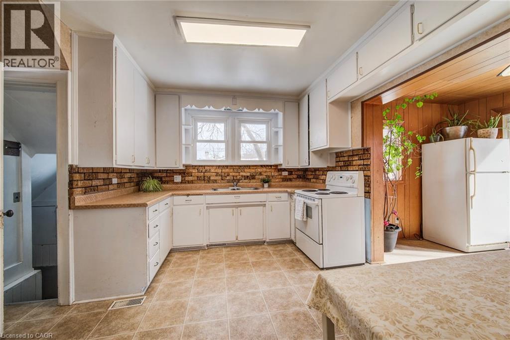 49 Lang Crescent, Kitchener, Ontario  N2K 1P4 - Photo 14 - 40808545