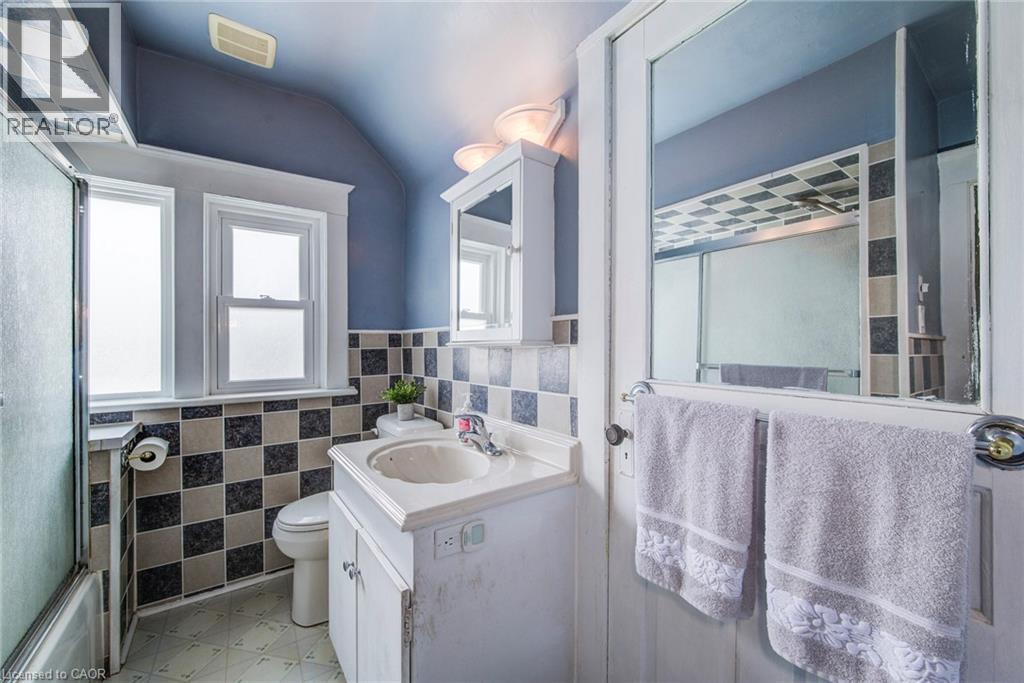 49 Lang Crescent, Kitchener, Ontario  N2K 1P4 - Photo 24 - 40808545