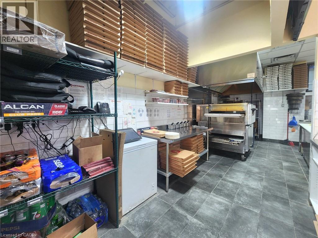 35 Harvard Road Unit# 10, Guelph, Ontario  N1G 3A2 - Photo 12 - 40808904