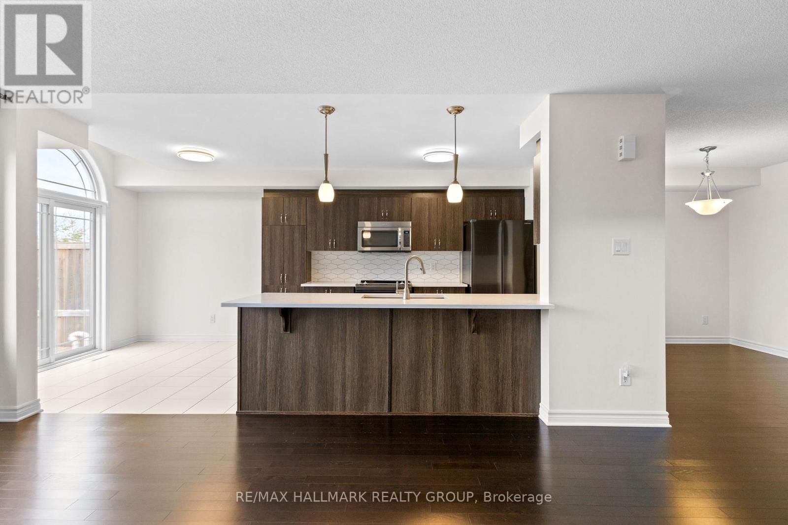 420 Barrick Hill Road, Ottawa, Ontario  K2M 0H7 - Photo 14 - X12837766