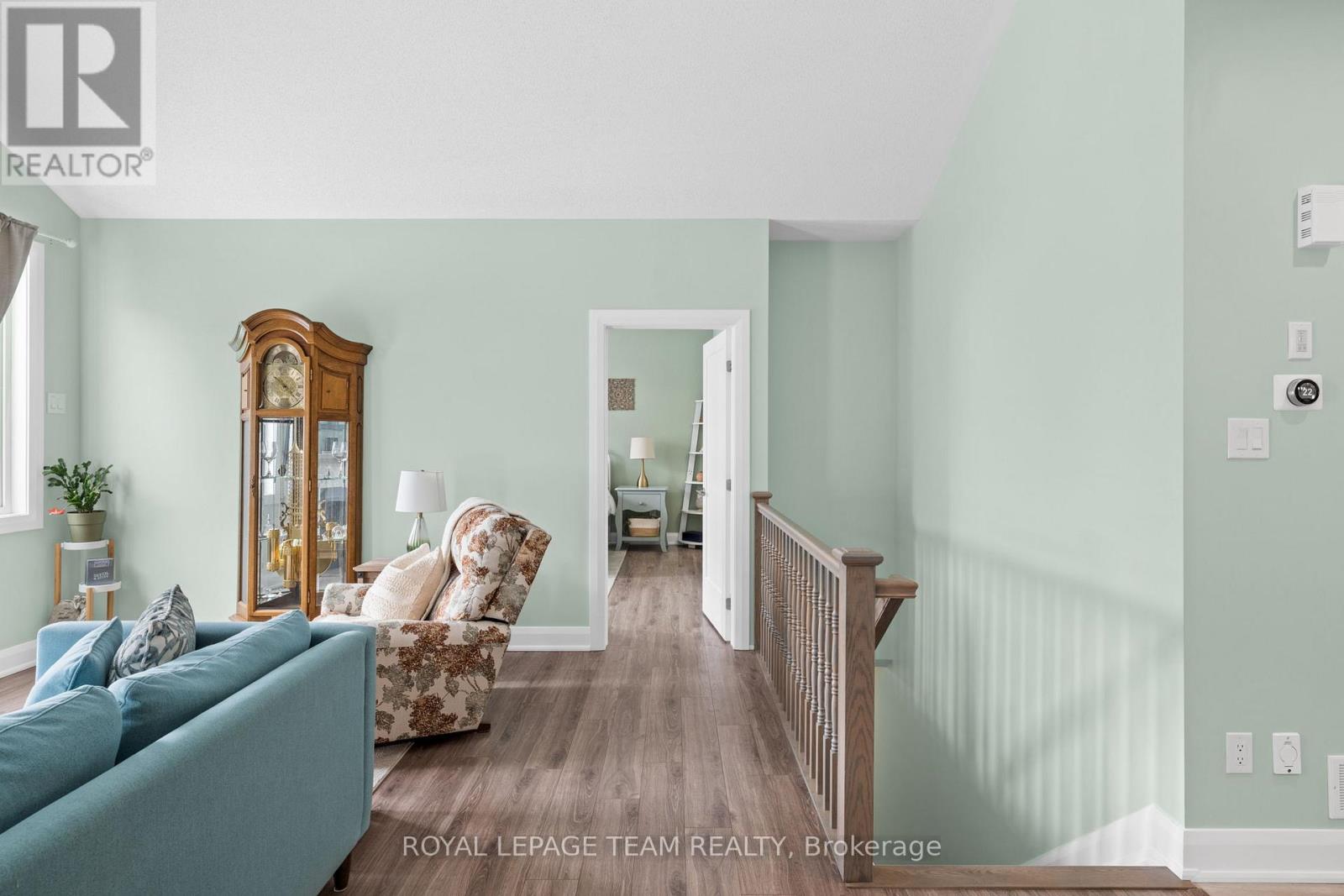 111 Dun Skipper Drive, Ottawa, Ontario  K1X 0G1 - Photo 18 - X12837782