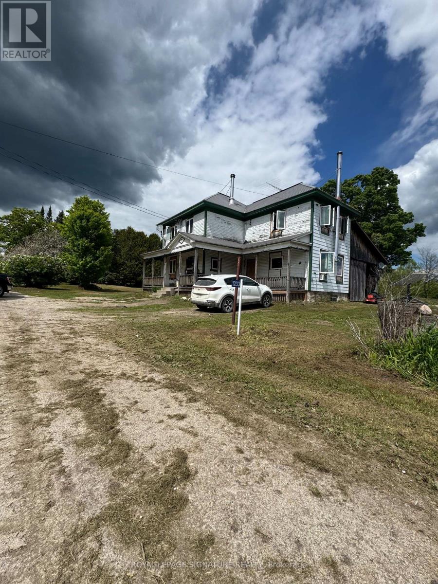 1233 KINGSTON LINE, Lanark Highlands, Ontario
